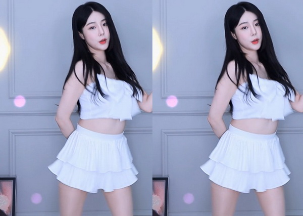 最美情侣免费高清视频百度