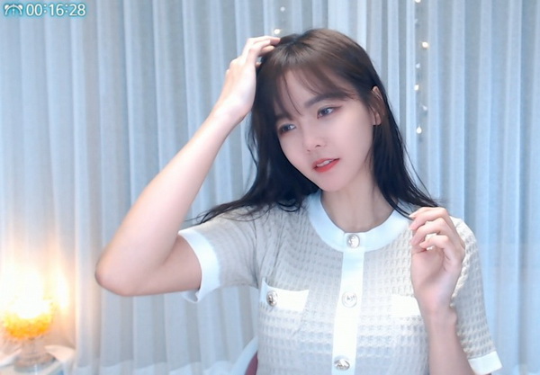 草莓丝瓜芭乐绿巨人樱桃秋葵粉色2023