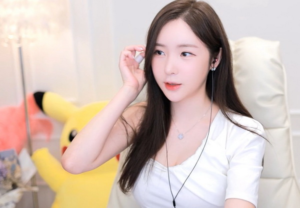 XXXXXL19was2023was18