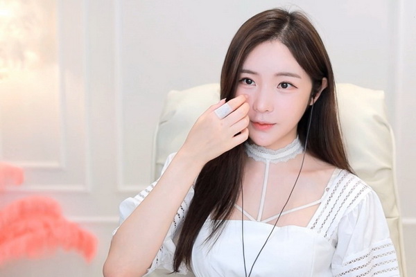 天美传媒春节回家相亲孟孟