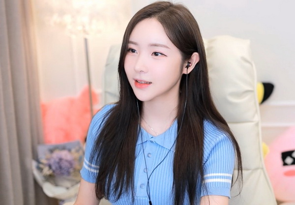 99国品一二三产区区1688