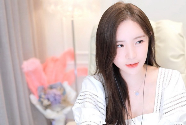 红桃视频在线观看免费阅读版