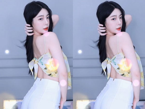 草莓乱码精品1区2区3区