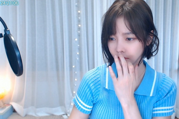 日本无码一区二区三区白峰美