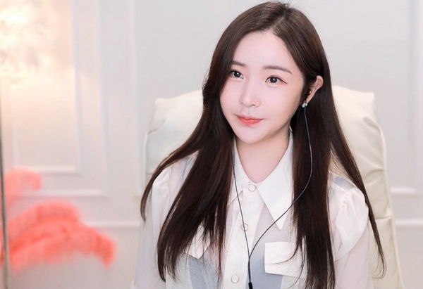 草莓香蕉樱桃黄瓜丝瓜榴莲绿巨人ios